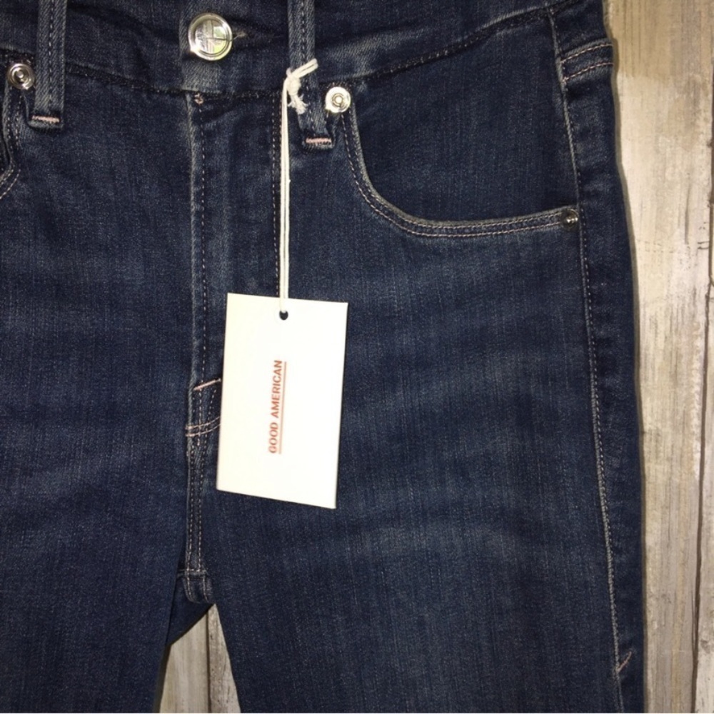 NWT Good American Good Leg Crop Blue 260 - Picture 4 of 6
